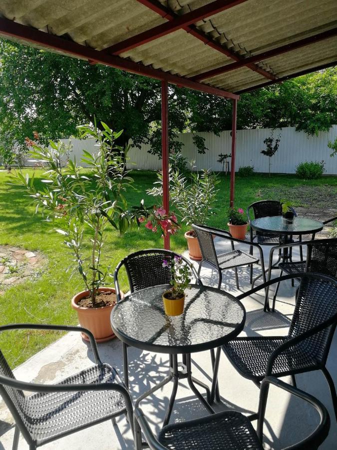 Hotel Zsuzsanna Vendeghaz Gyomaendrőd Exterior foto